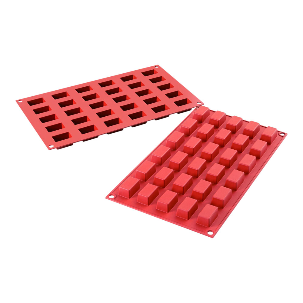 תבנית סיליקון מיני קייקס 30 שקעים – 3×1.8 ס״מ (Silikomart SF181)